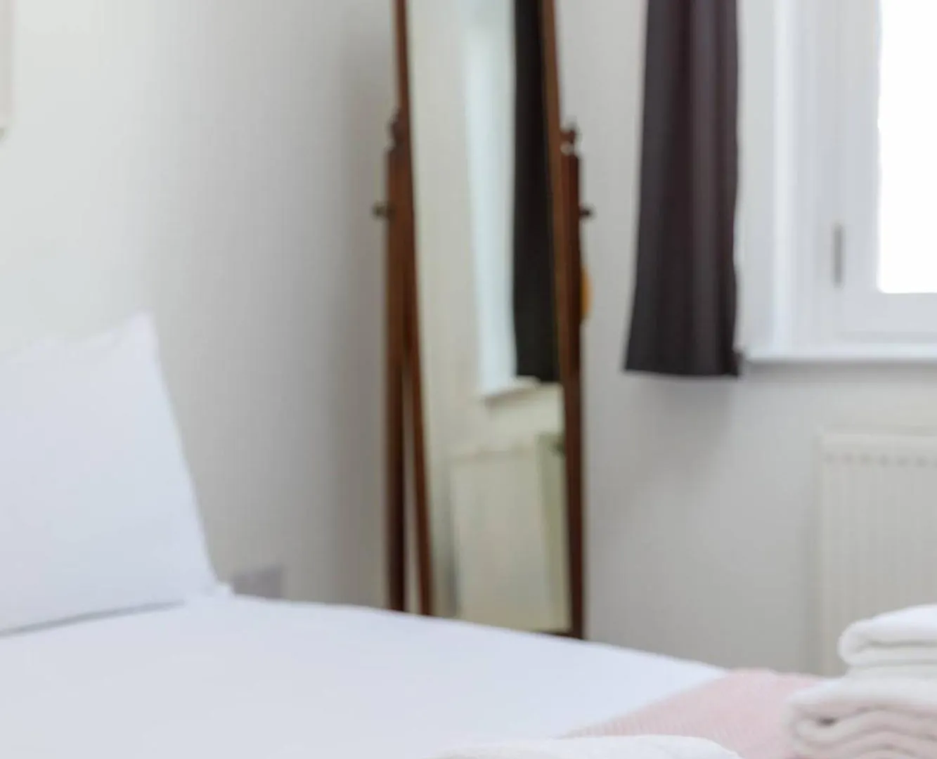 Central Brighton 1 Bedroom Apartment