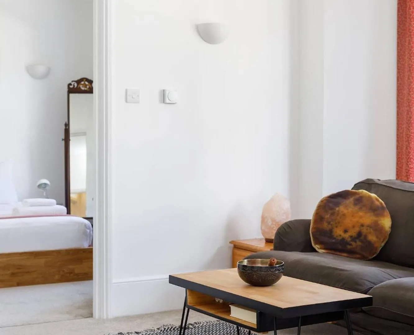 Central Brighton 1 Bedroom Apartment